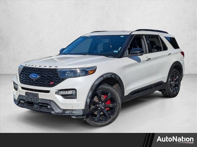2020 Ford Explorer ST's photo