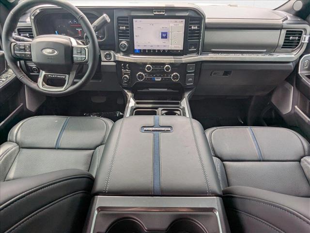 2025 Ford F-350 Super Duty Platinum - Photo 14