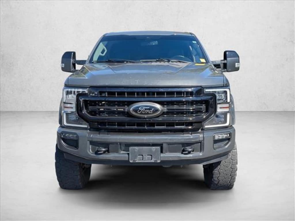 Used 2021 Ford F-250 LARIAT Truck Crew Cab