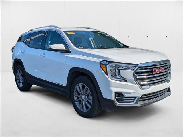 2024 Gmc Terrain SLT photo 3