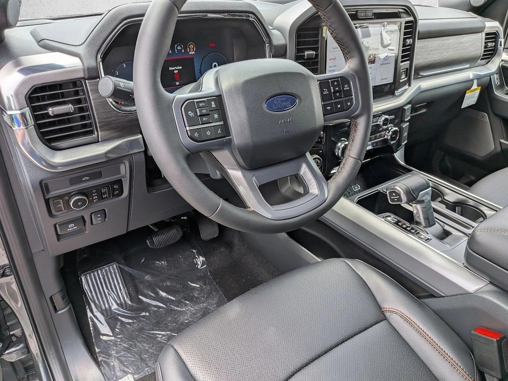 New 2026 Ford F-150 LARIAT Truck SuperCrew Cab