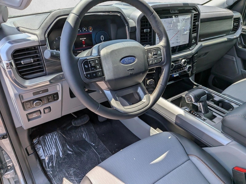 New 2026 Ford F-150 LARIAT Truck SuperCrew Cab