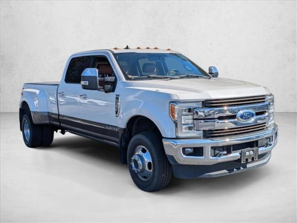 Certified 2019 Ford F-350 King Ranch Truck Crew Cab