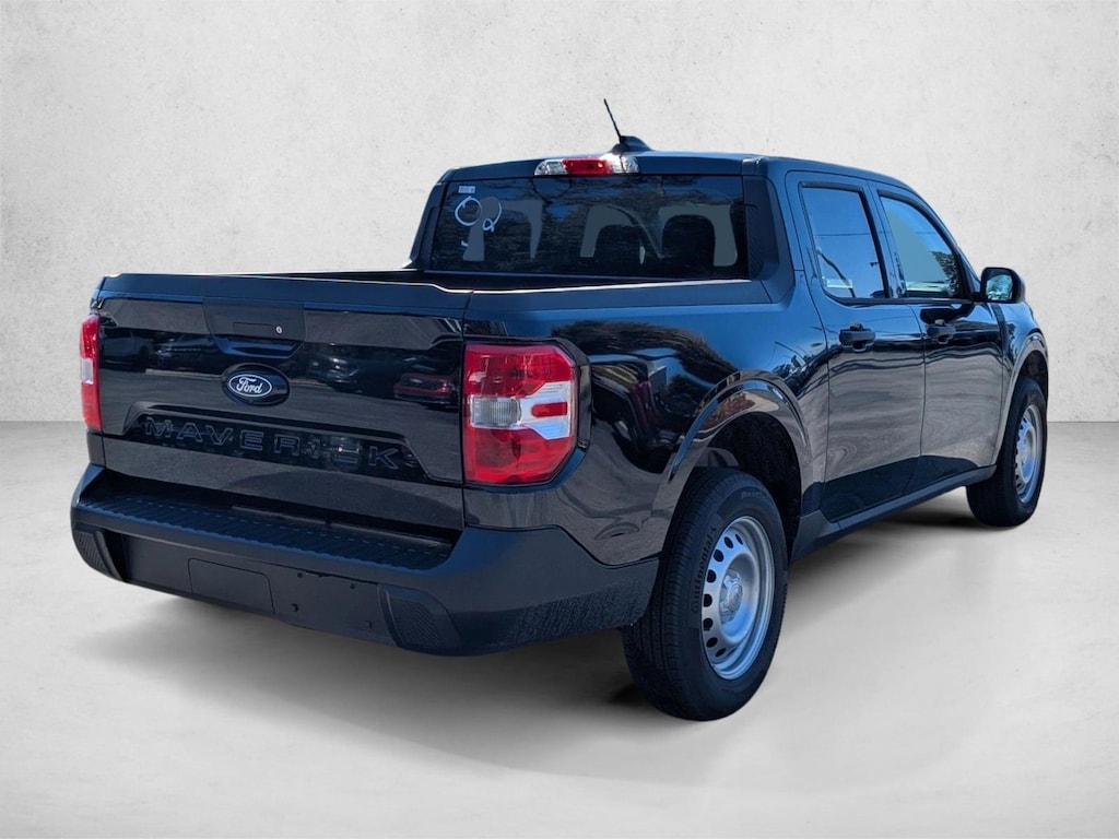New 2026 Ford Maverick XL Truck SuperCrew