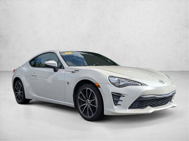 2017 Toyota GR86 Base photo 3
