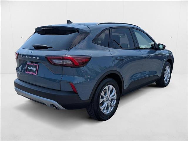 2025 Ford Escape Active photo 2