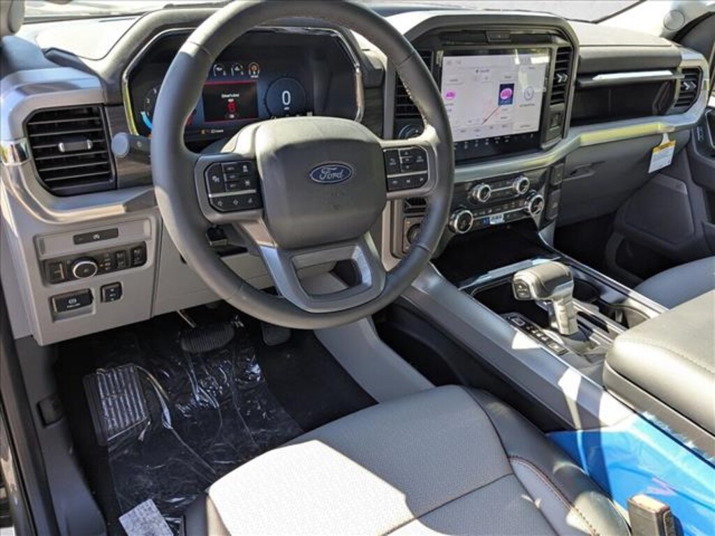 New 2025 Ford F-150 LARIAT Truck SuperCrew Cab