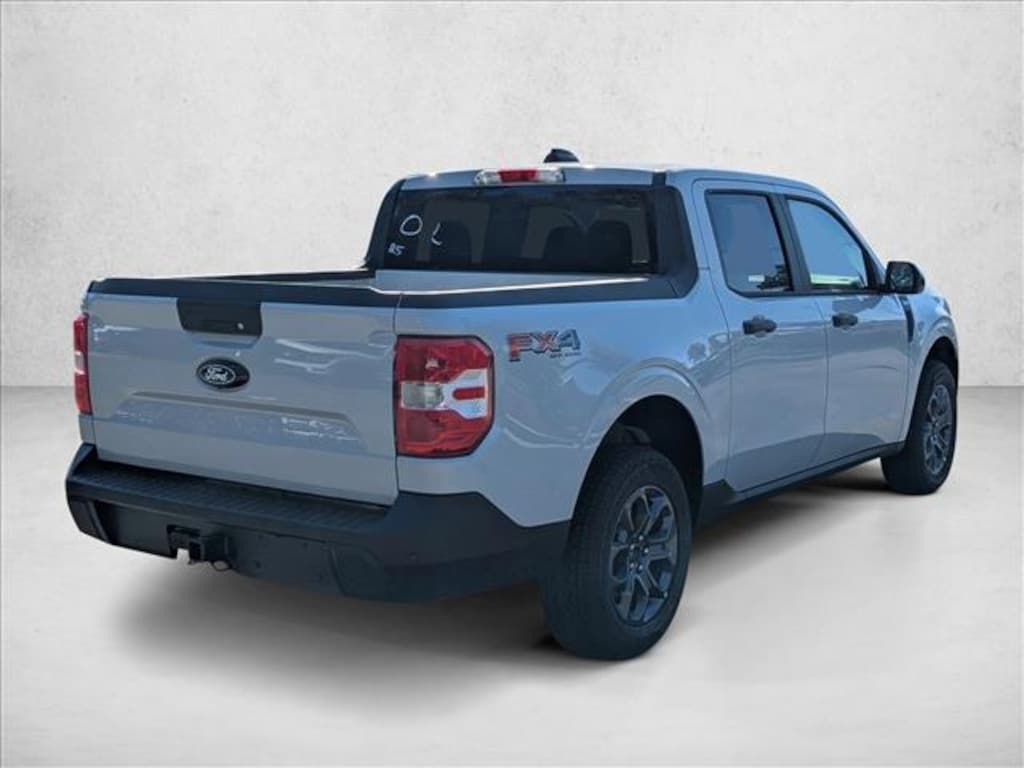 New 2025 Ford Maverick XLT Truck SuperCrew