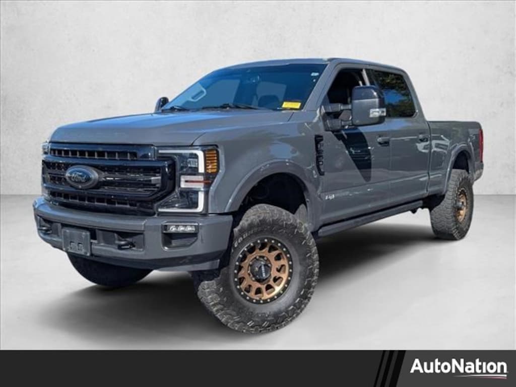 Used 2021 Ford F-250 LARIAT Truck Crew Cab