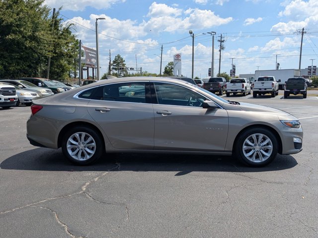 2024 Chevrolet Malibu 1LT photo 2