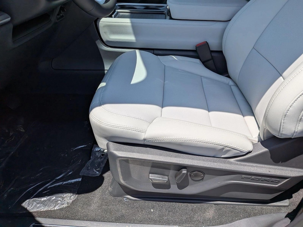 New 2027 Ford Expedition Platinum SUV