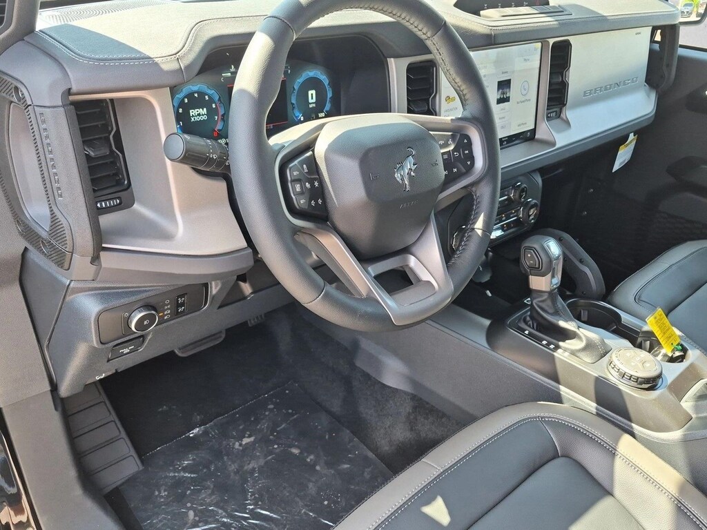 New 2026 Ford Bronco Outer Banks SUV