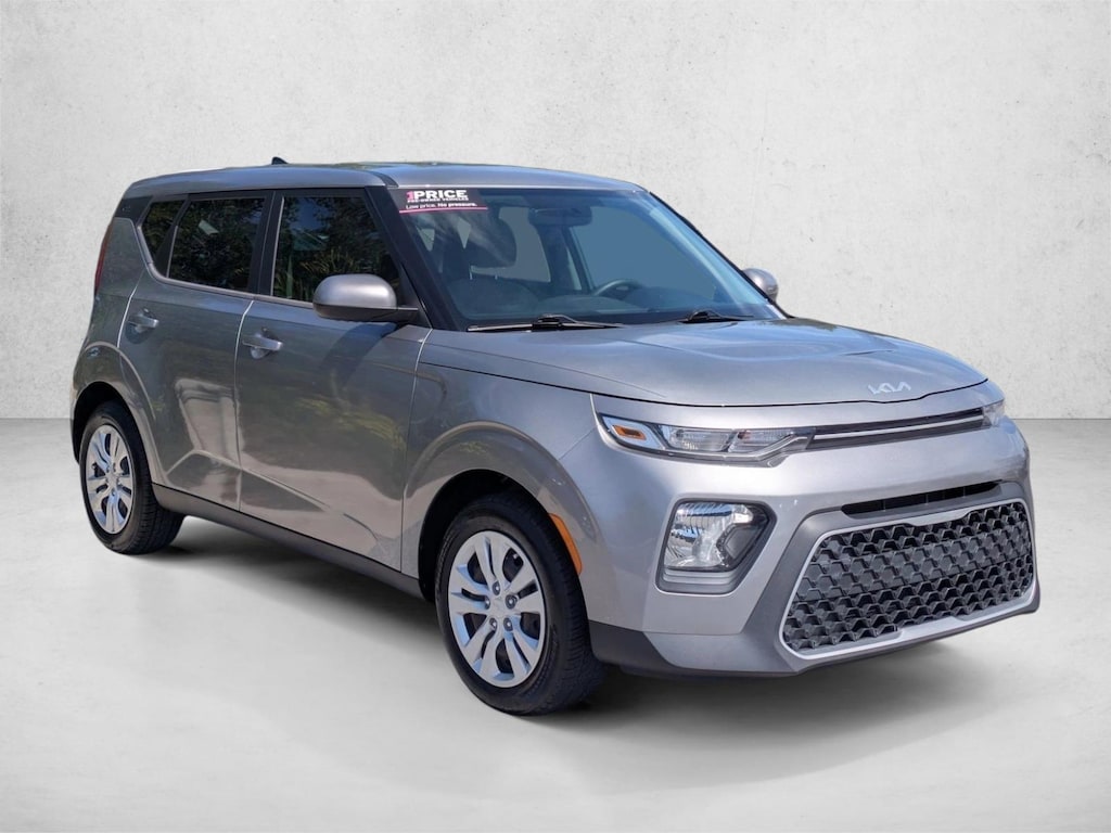 Certified 2022 Kia Soul LX Hatchback