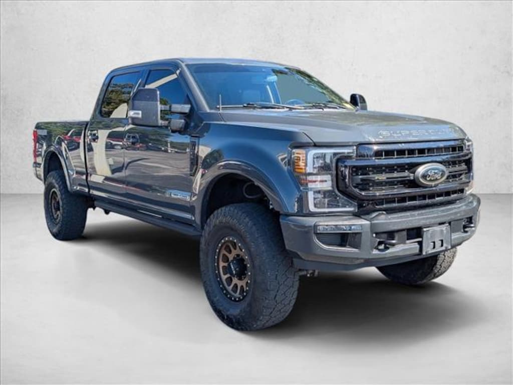 Used 2021 Ford F-250 LARIAT Truck Crew Cab