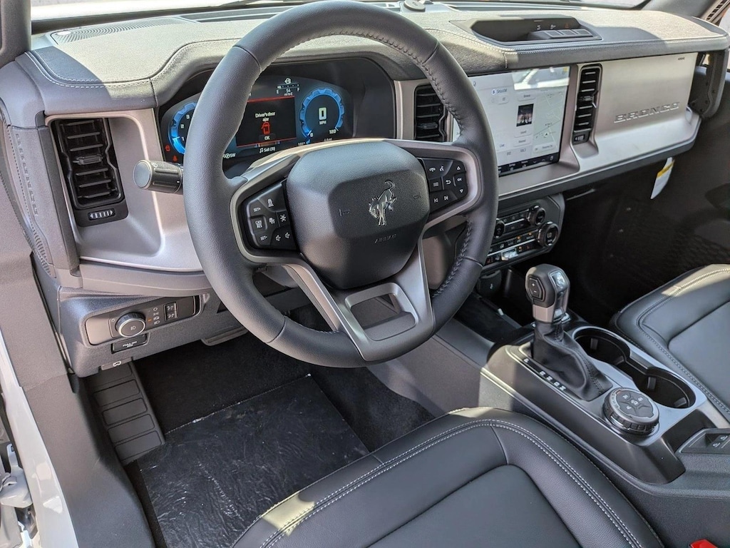 New 2026 Ford Bronco Outer Banks SUV