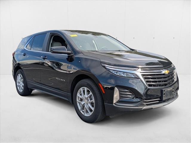 2022 Chevrolet Equinox LT photo 3