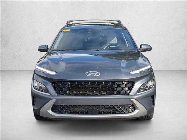 2022 Hyundai Kona Limited photo 2