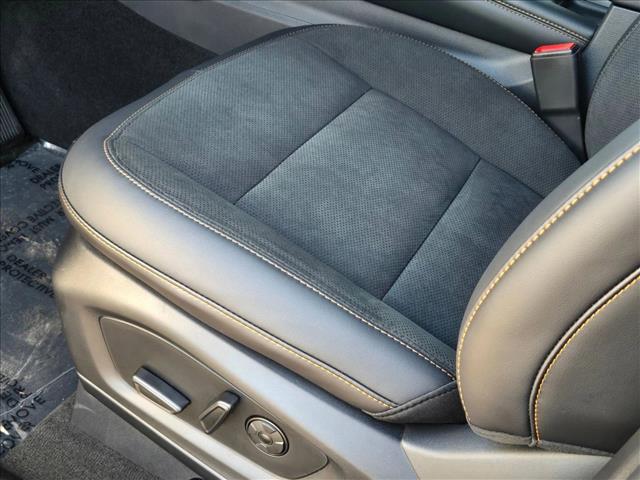 2026 Ford Explorer photo 3