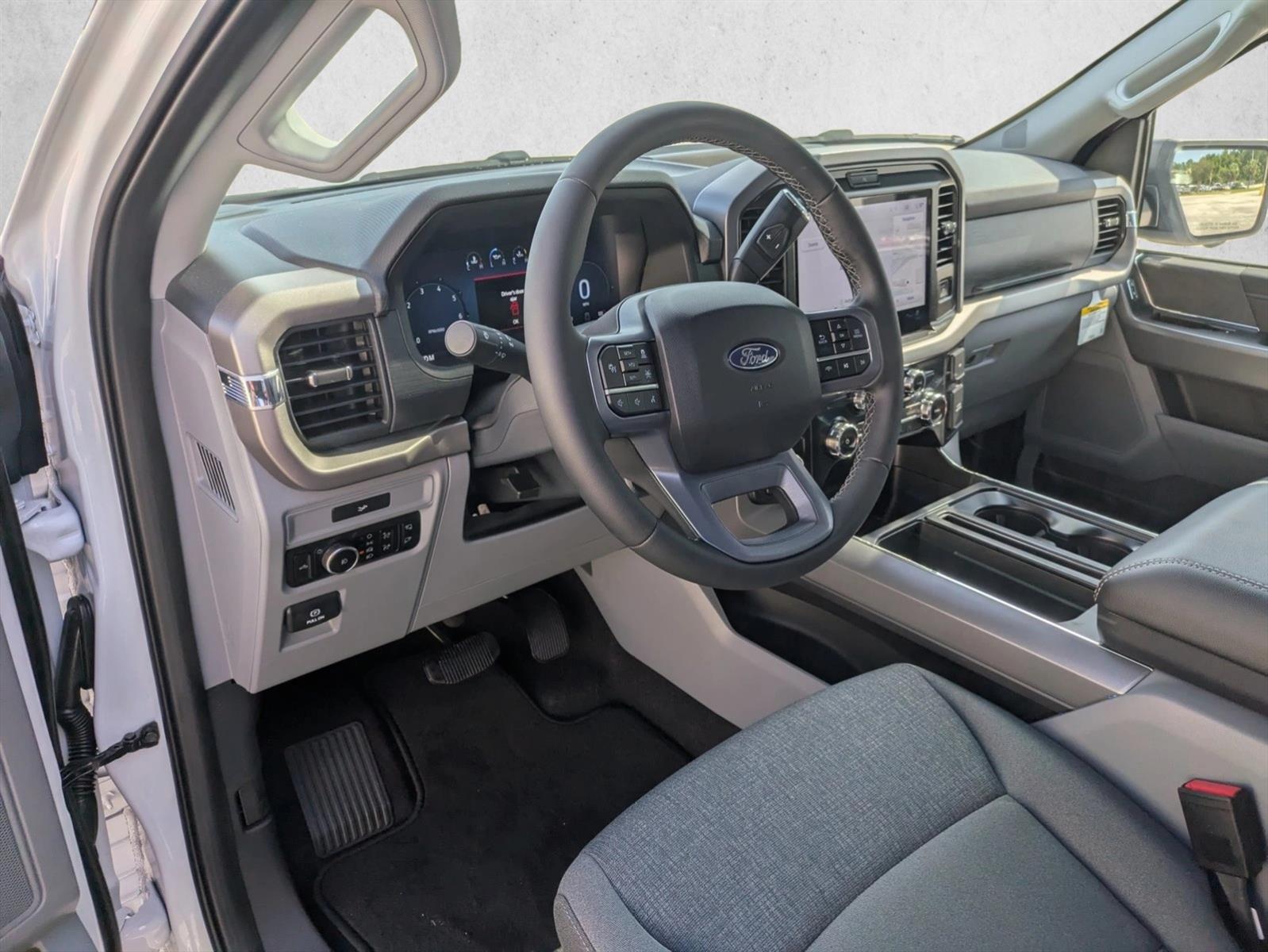 New 2026 Ford F-150 XLT Truck SuperCrew Cab