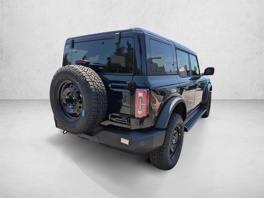 New 2026 Ford Bronco Outer Banks SUV