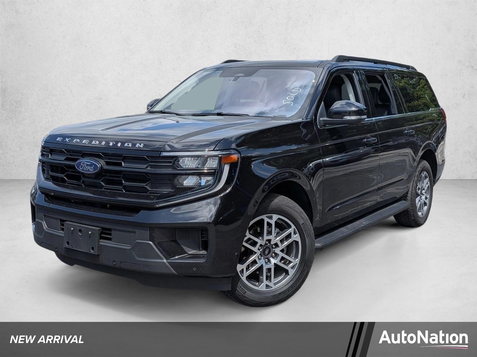 2025 Ford Expedition's photo