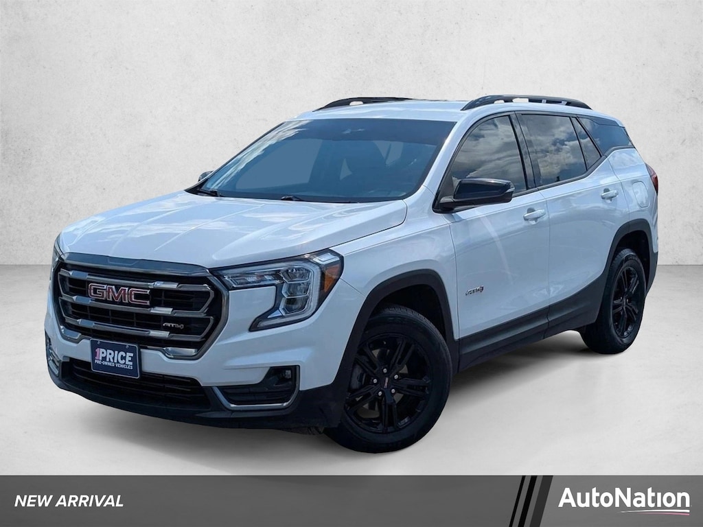 Used 2022 GMC Terrain AT4 SUV