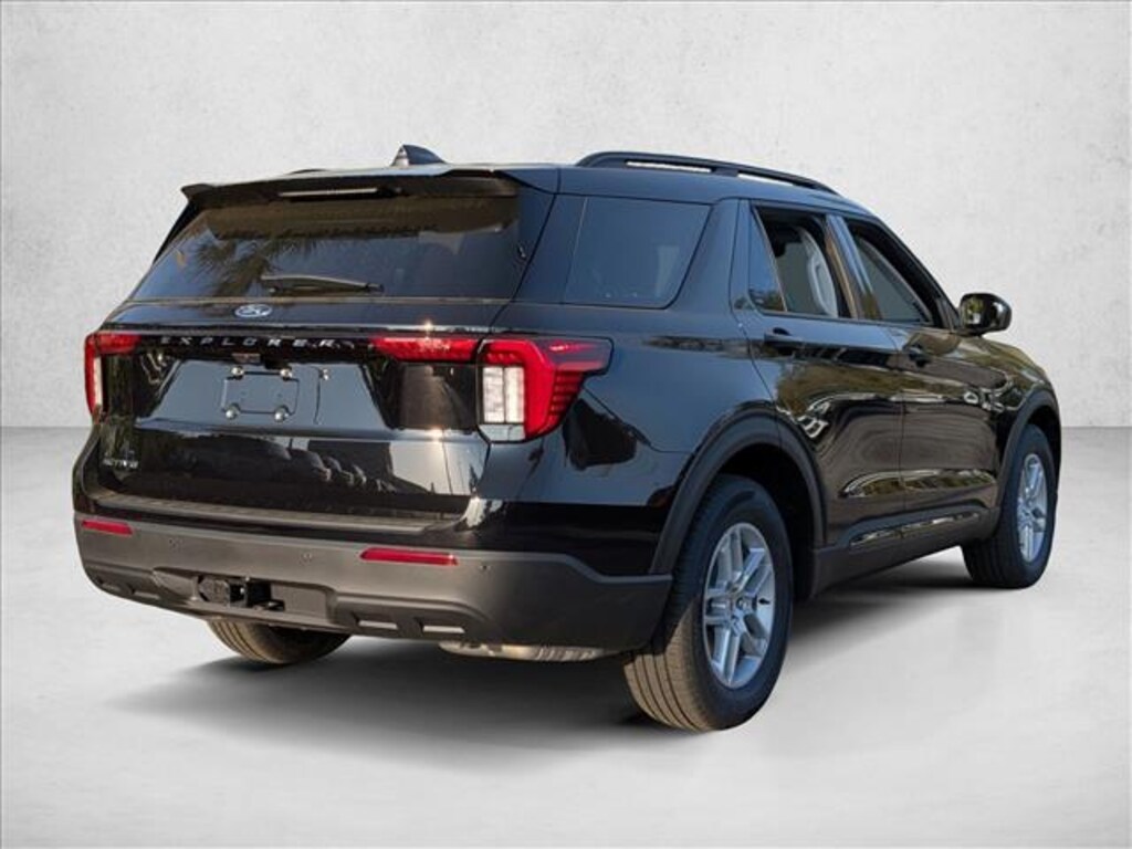 New 2026 Ford Explorer Active w/200A Pkg SUV