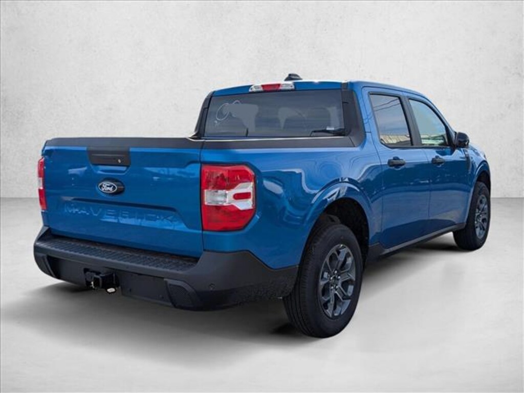 New 2025 Ford Maverick XLT Truck SuperCrew