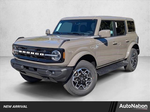 2025 Ford Bronco 4-Door Outer Banks's photo