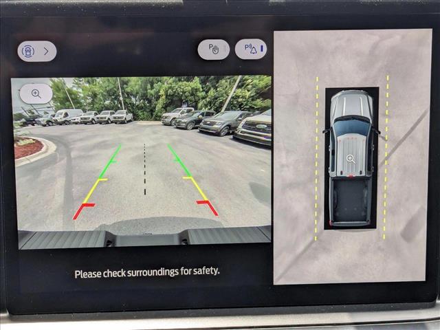 2025 Ford F-350 Super Duty Platinum - Photo 13