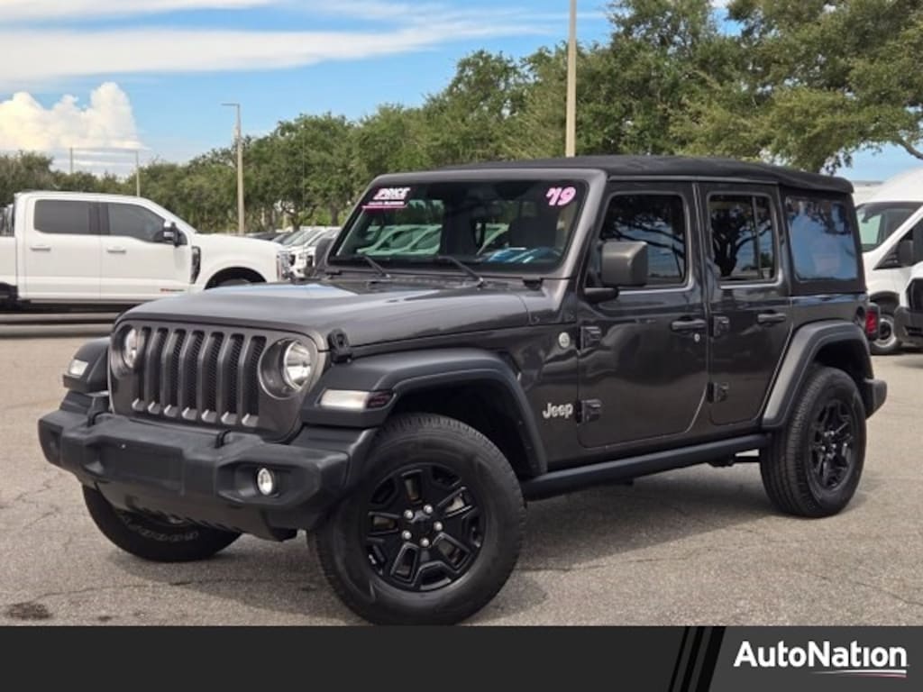 Used 2019 Jeep Wrangler Sport S SUV