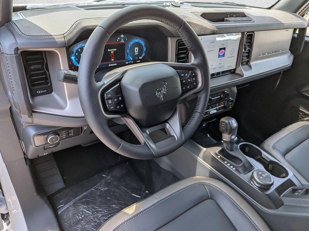New 2026 Ford Bronco Outer Banks SUV