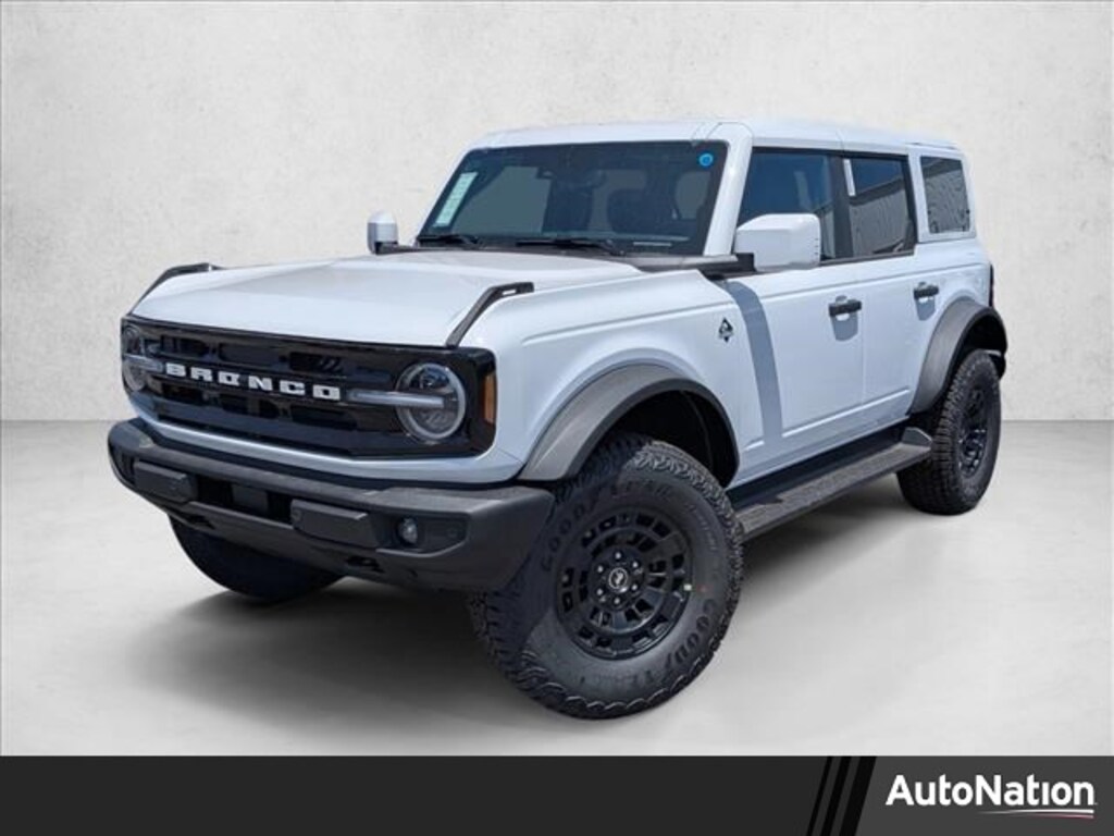 New 2026 Ford Bronco Outer Banks SUV