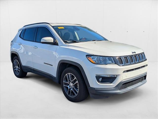 2019 Jeep Compass Latitude photo 3