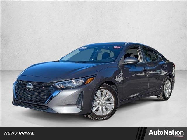 2025 Nissan Sentra S's photo