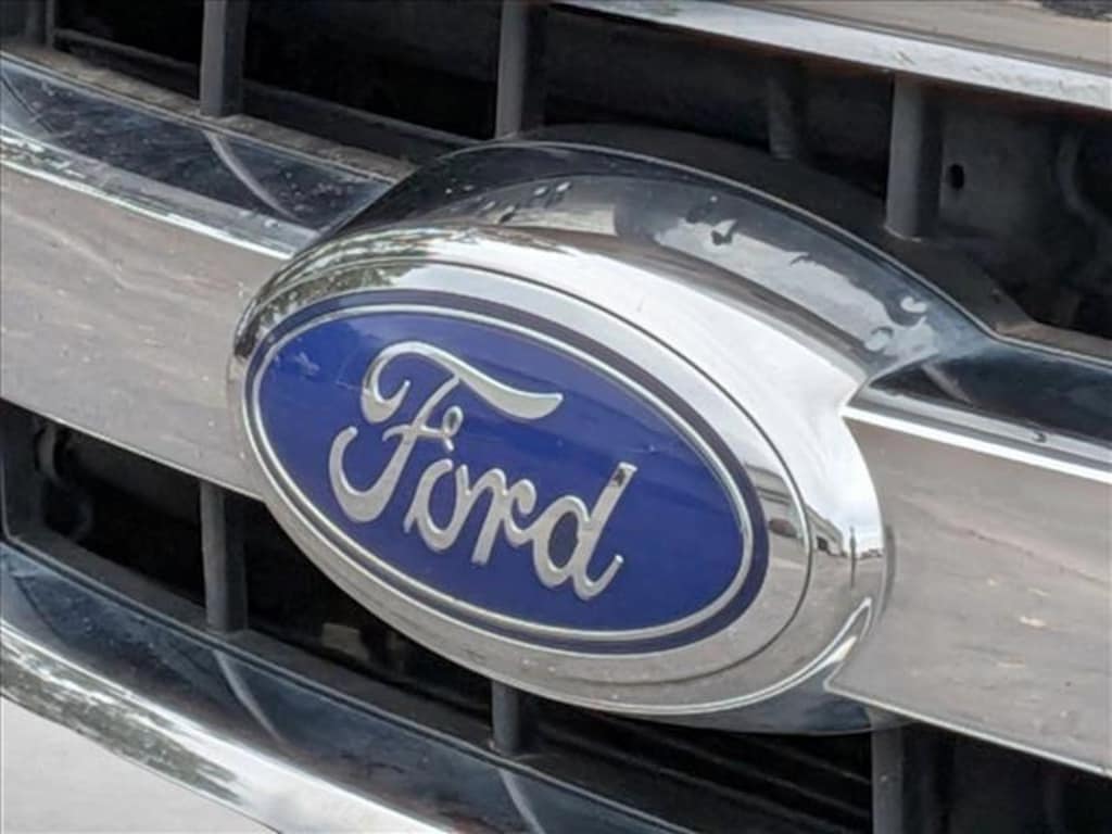 Used 2016 Ford F-150 XLT Truck SuperCrew Cab