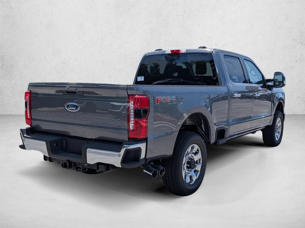New 2026 Ford F-250 LARIAT Truck Crew Cab