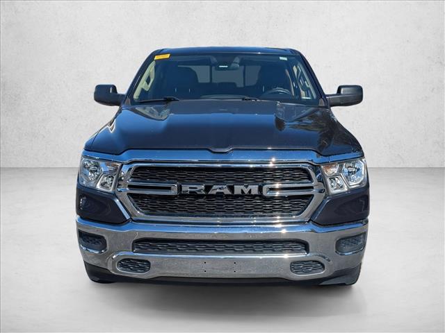 2019 Ram 1500 Tradesman photo 2