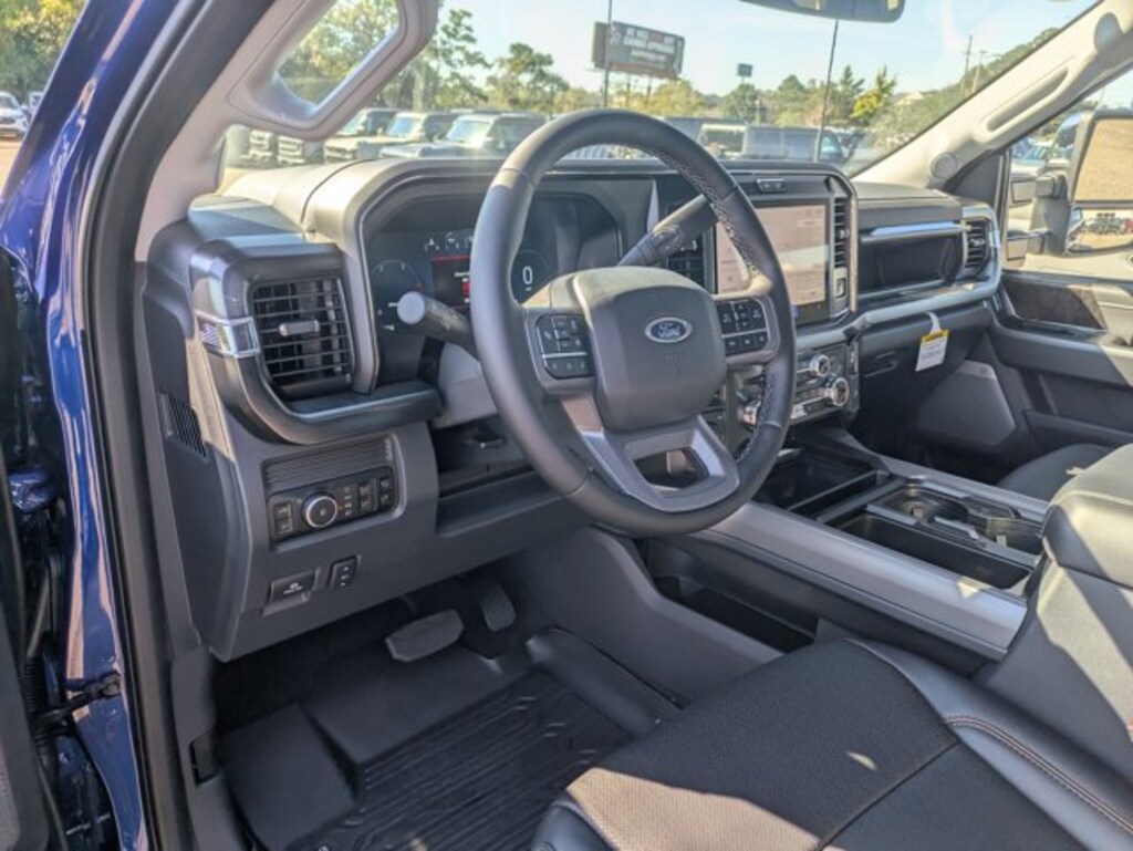 New 2026 Ford F-250 LARIAT Truck Crew Cab