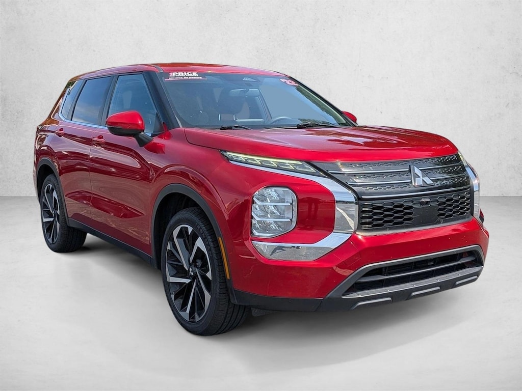 Certified 2022 Mitsubishi Outlander ES CUV