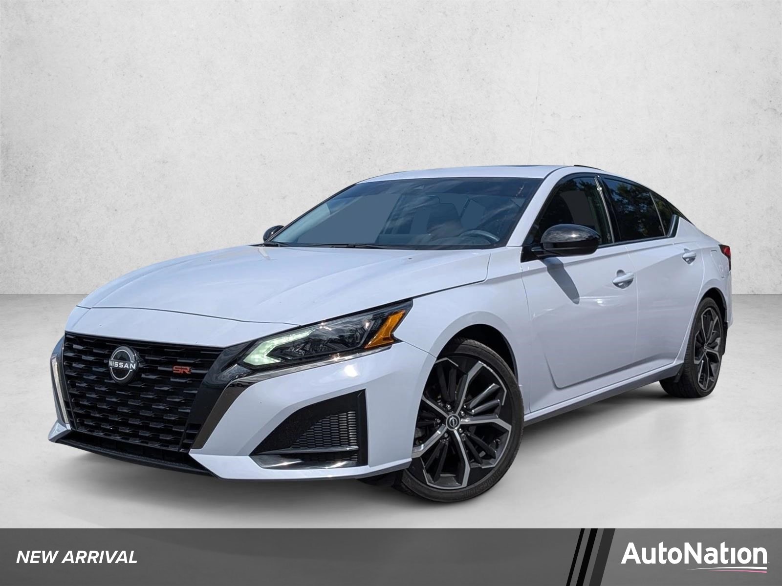 2024 Nissan Altima 2.5 SR's photo