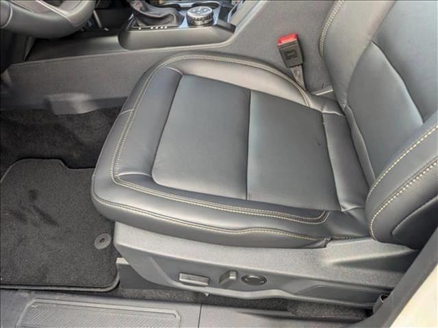 2025 Ford Bronco Badlands photo 3