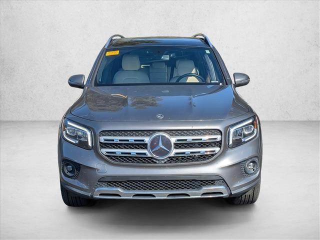 2023 Mercedes Benz GLB 250 photo 2
