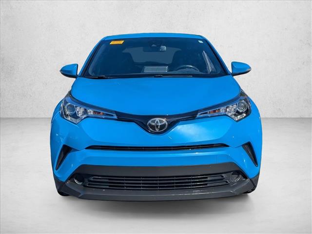 2019 Toyota C-HR XLE photo 2