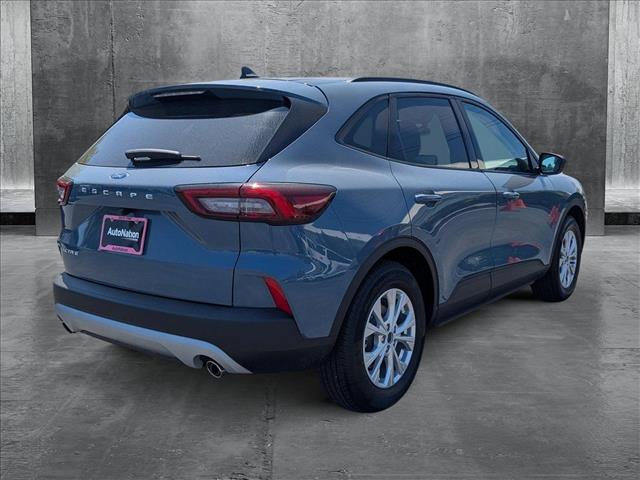 2025 Ford Escape Active photo 2