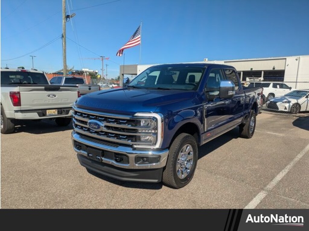New 2026 Ford F-250 LARIAT Truck Crew Cab