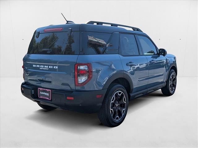 2025 Ford Bronco Sport Outer Banks photo 2