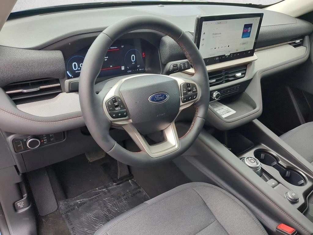 New 2026 Ford Explorer Active w/200A Pkg SUV