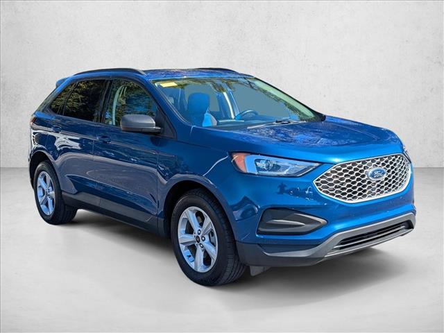 2024 Ford Edge SE photo 2
