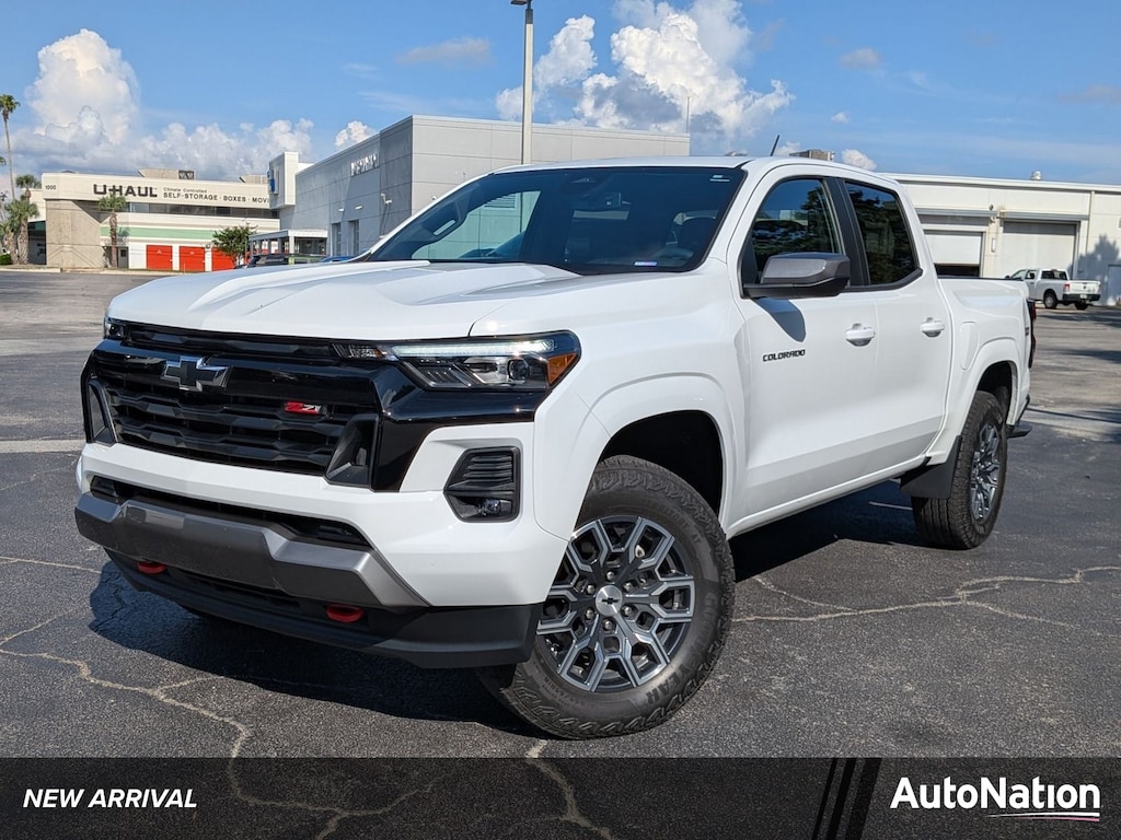 Used 2025 Chevrolet Colorado 4WD Z71 Truck Crew Cab